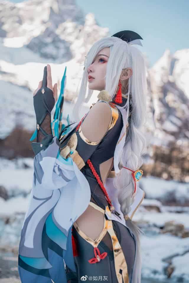 Game thủ Genshin Impact không thể bỏ qua màn cosplay Shenhe này